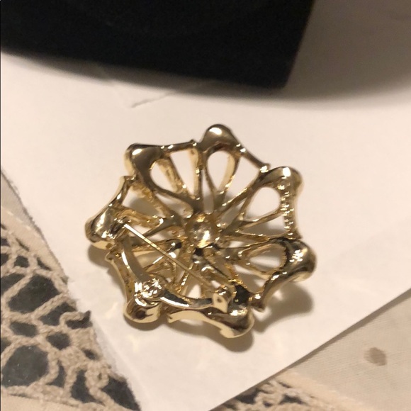 Gold filed , Gerry’s brooch - Picture 2 of 3